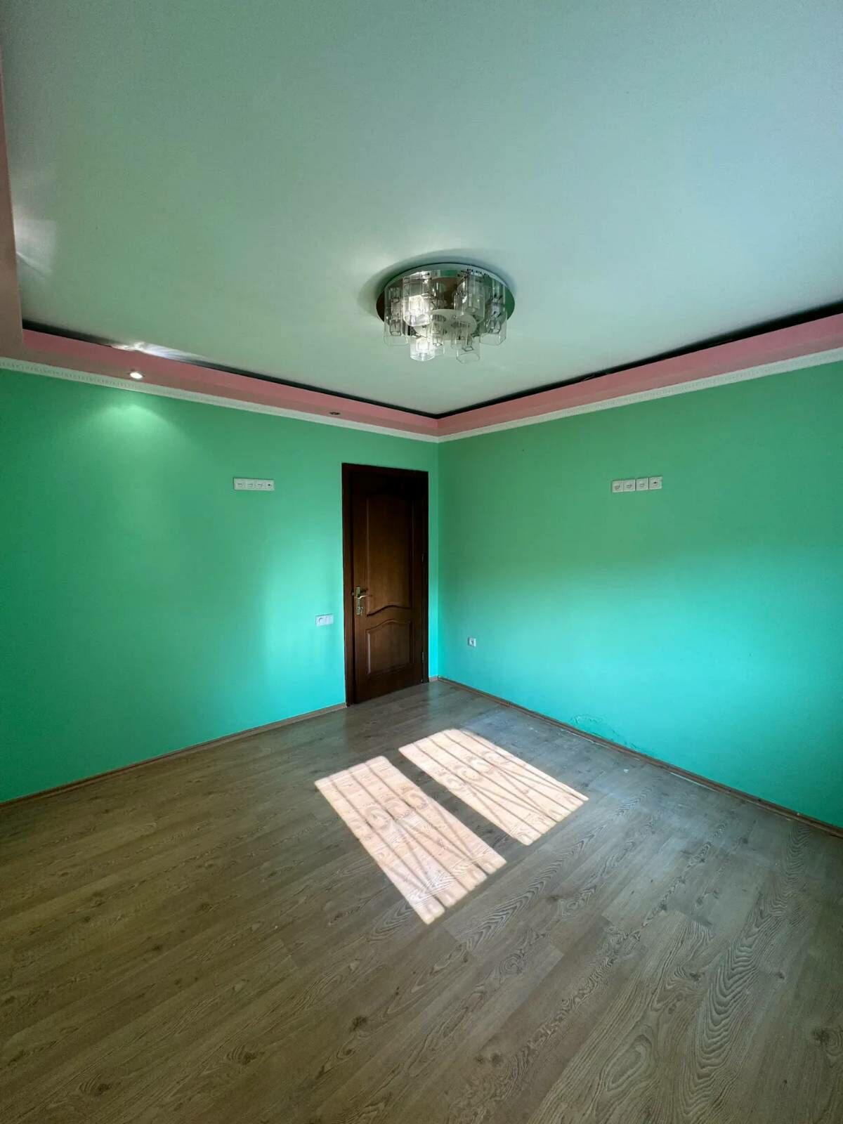 6 мкр 2 комнаты - 6 mkr - img 1