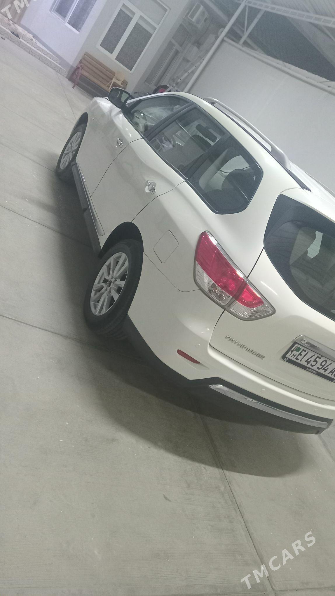 Nissan Pathfinder 2016 - 165 000 TMT - Чоганлы - img 2