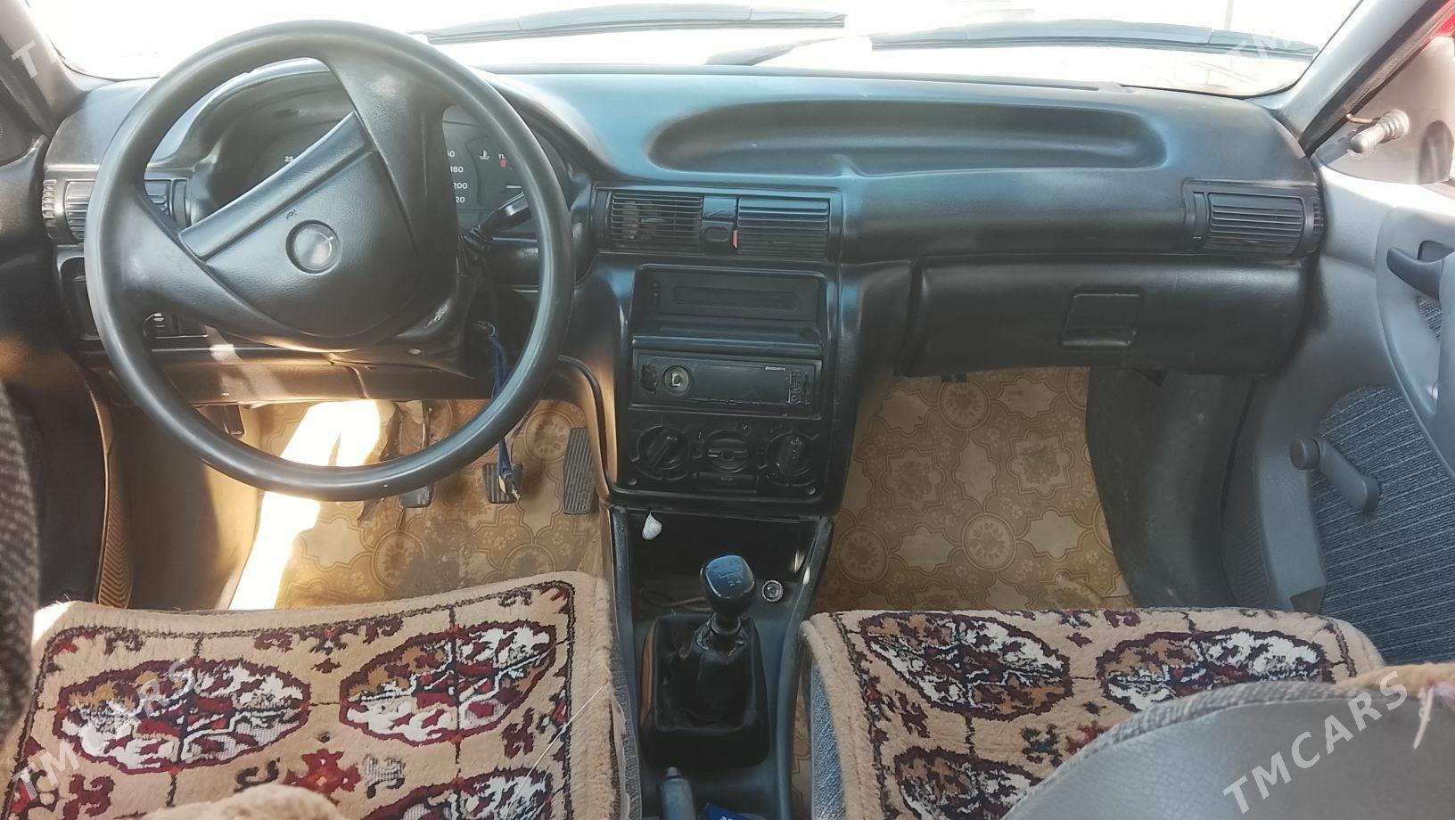 Opel Astra 1993 - 40 000 TMT - Гурбансолтан Едже - img 4