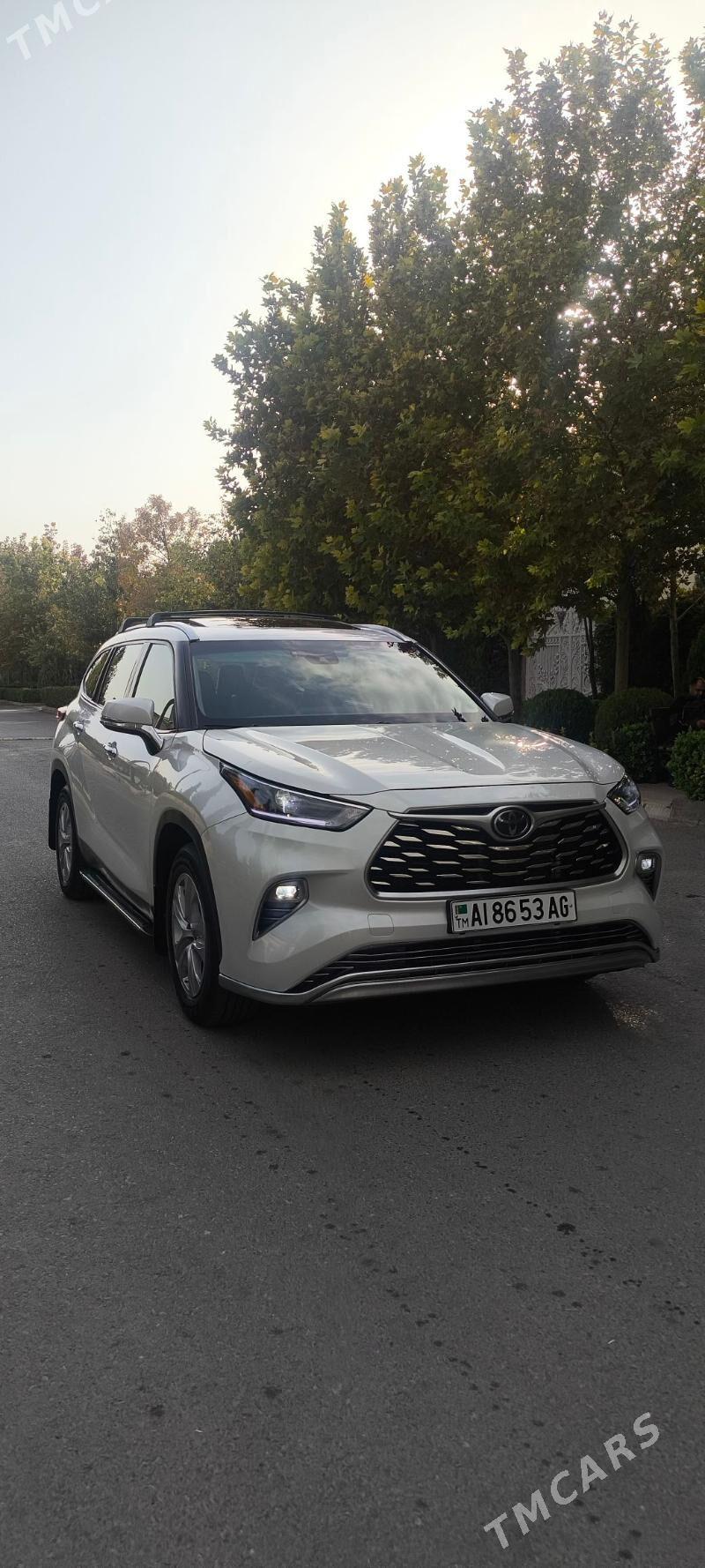 Toyota Highlander 2022 - 530 000 TMT - Ашхабад - img 4