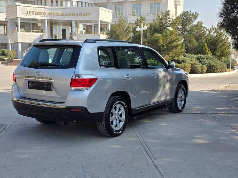 Toyota Highlander 2012 - 345 000 TMT - Türkmenabat - img 3