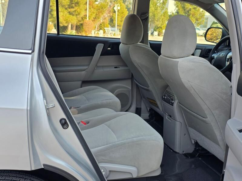 Toyota Highlander 2012 - 345 000 TMT - Türkmenabat - img 9