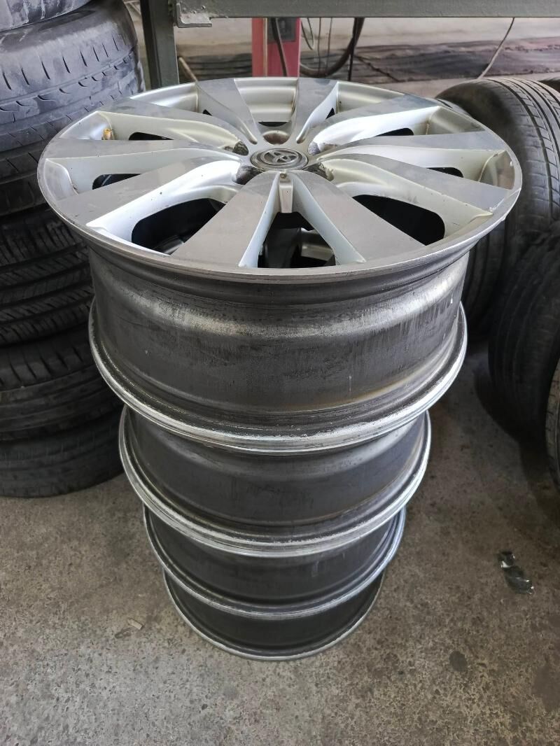 17 lik Corolla diska 1 400 TMT - Aşgabat - img 4