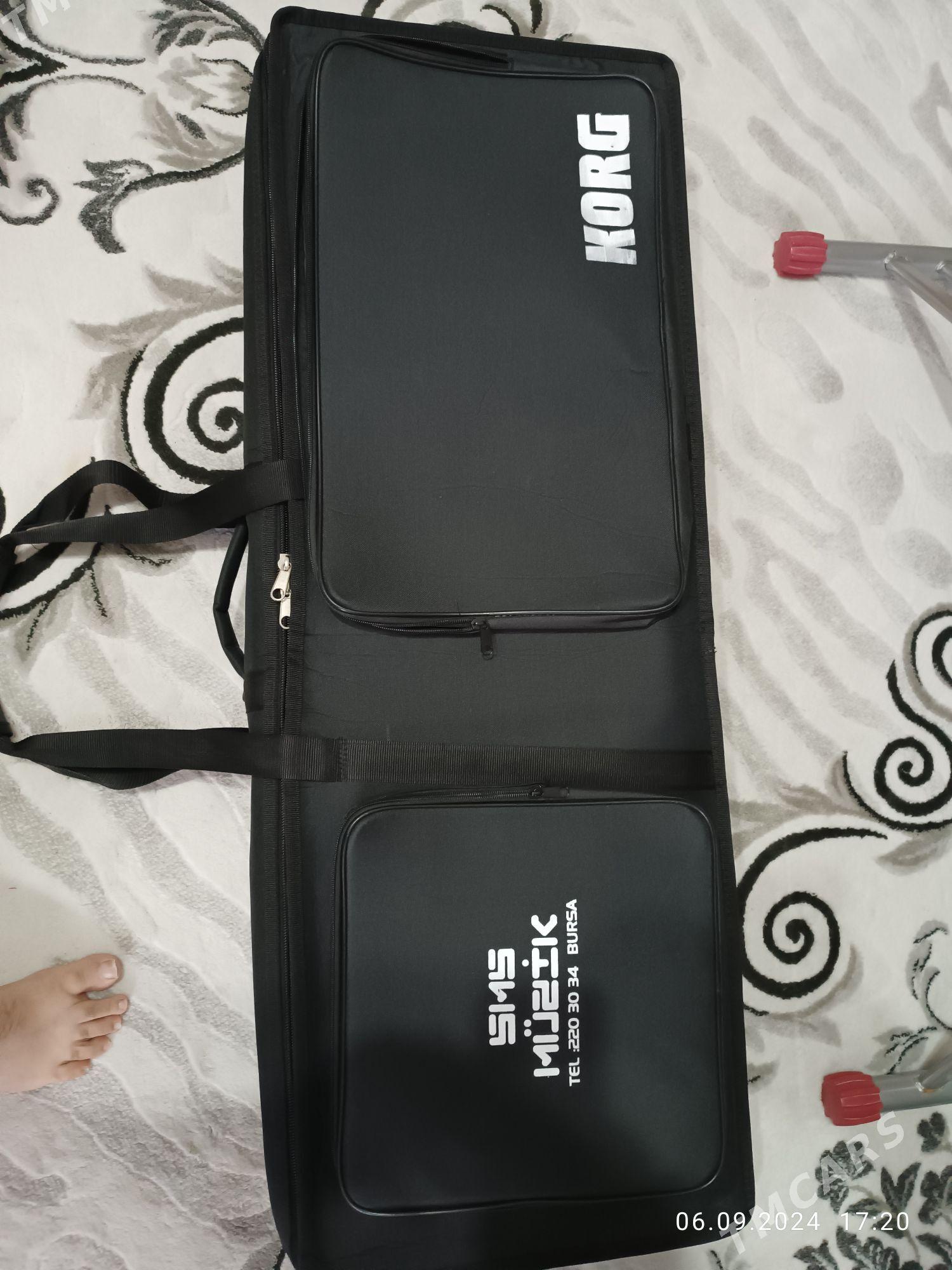 KORG PA 800. - 11 mkr - img 3