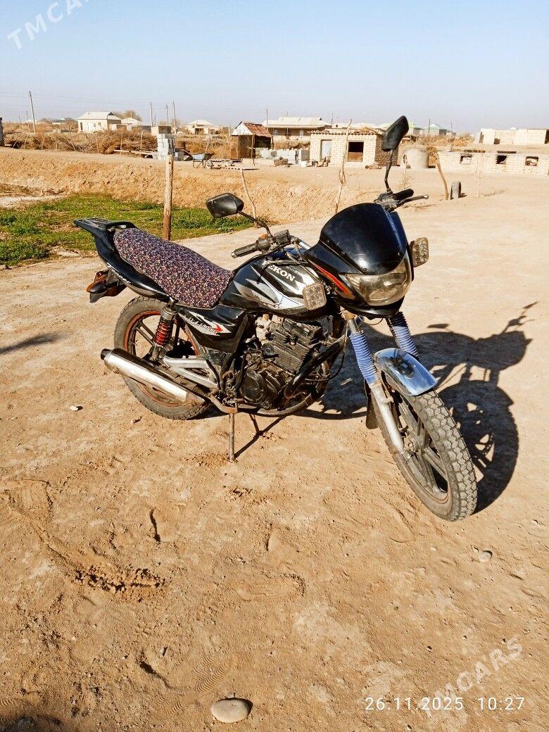 Fekon FK200-14G 2014 - 11 000 TMT - Бабадайхан - img 1