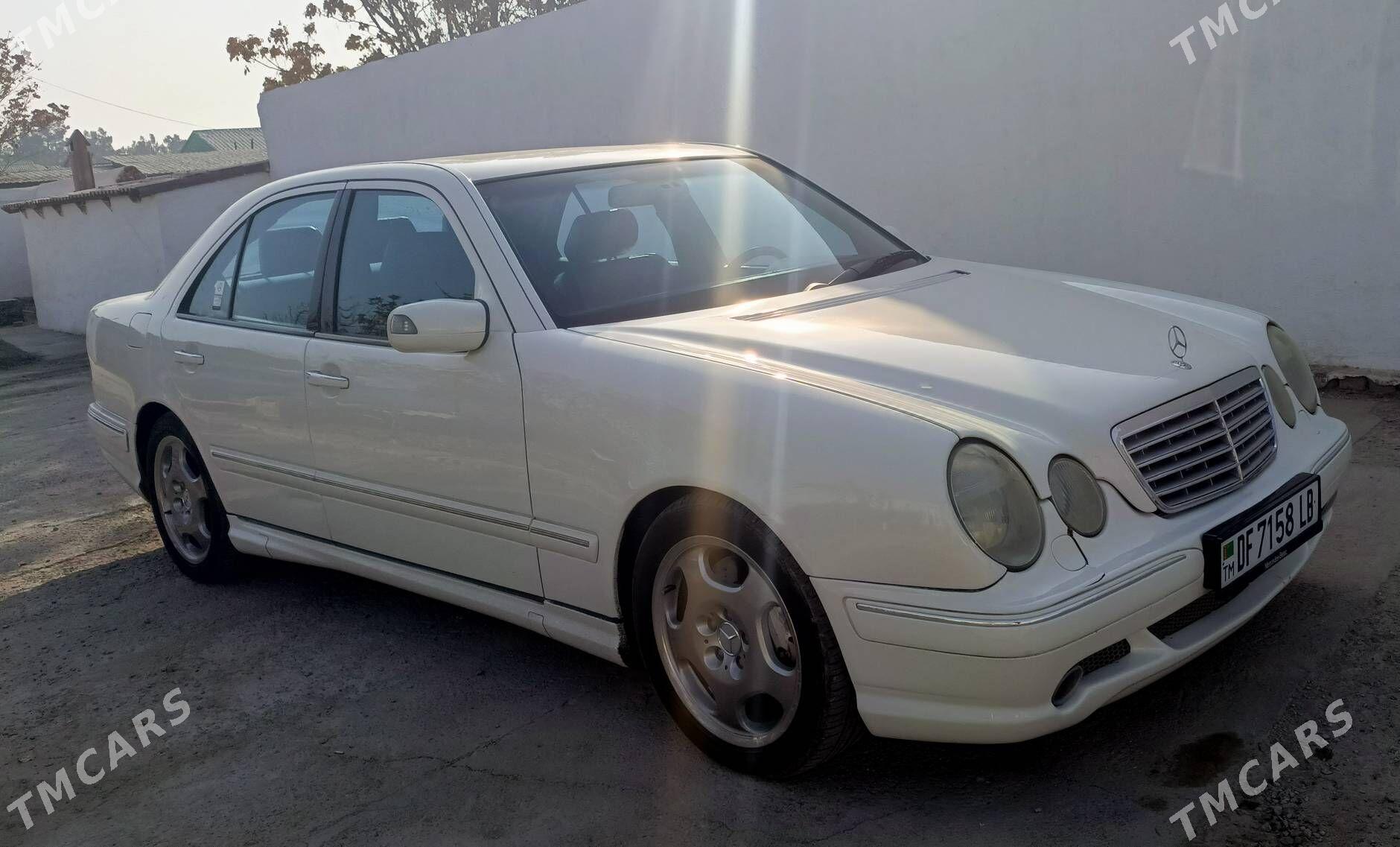 Mercedes-Benz E320 2002 - 200 000 TMT - Türkmenabat - img 2