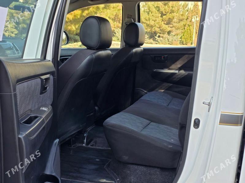 Toyota Hilux 2014 - 425 000 TMT - Türkmenabat - img 9