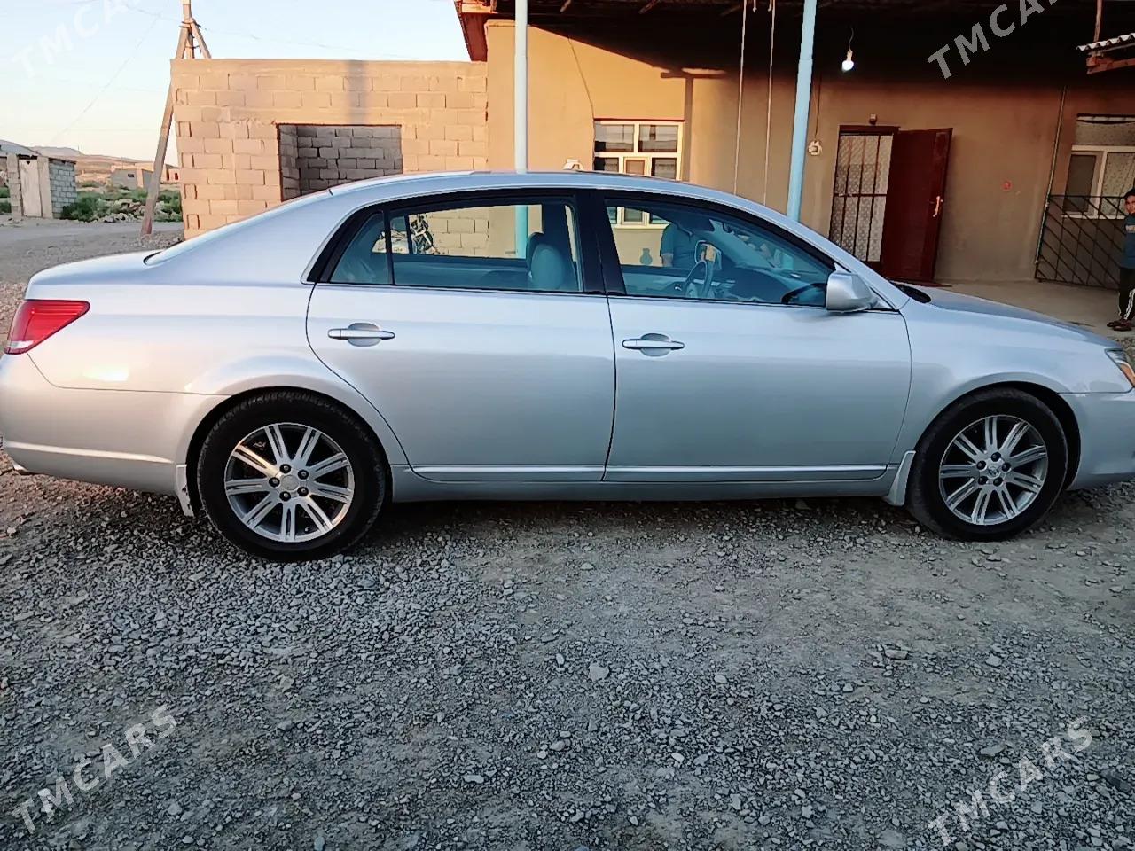 Toyota Avalon 2007 - 220 000 TMT - Gyzylarbat - img 3