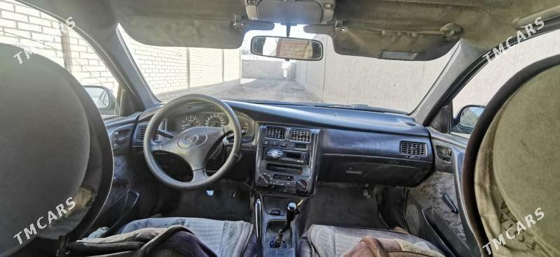 Toyota Carina 1995 - 70 000 TMT - Мары - img 6