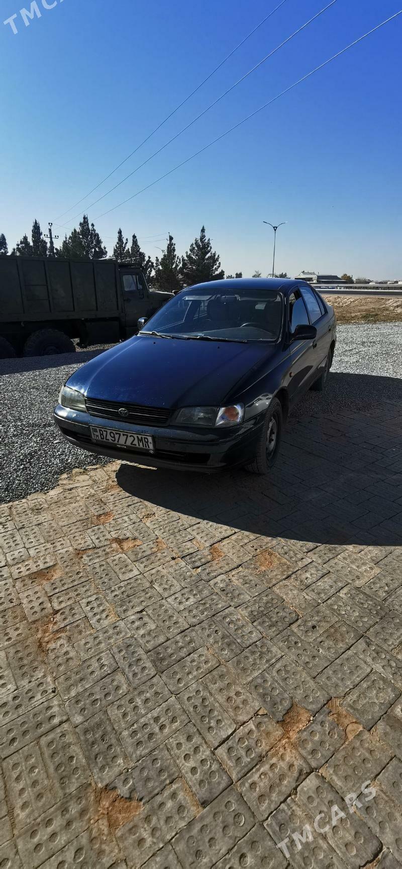 Toyota Carina 1995 - 70 000 TMT - Мары - img 2