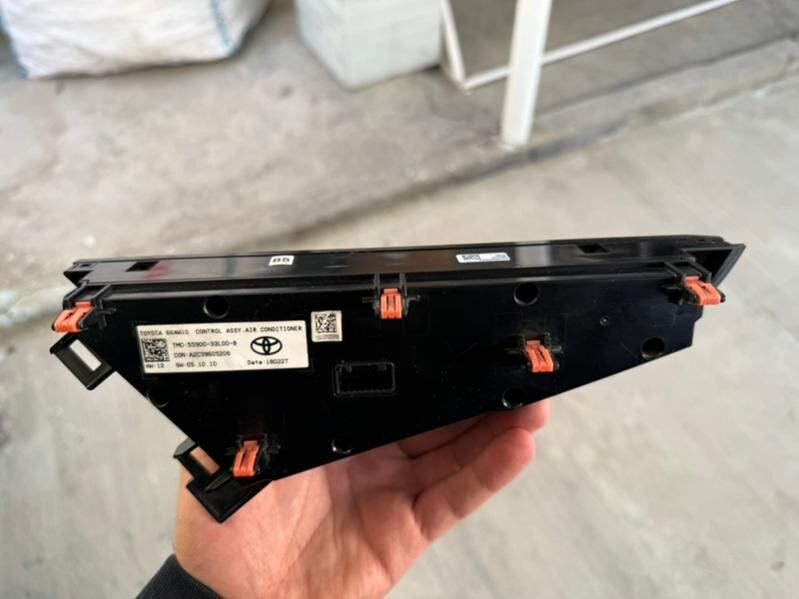 Camry2018-2020 Klimat kontrol 300 TMT - Aşgabat - img 2