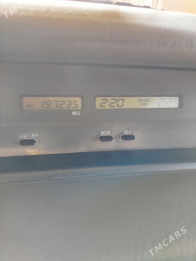 Toyota Avalon 2002 - 190 000 TMT - Мары - img 3