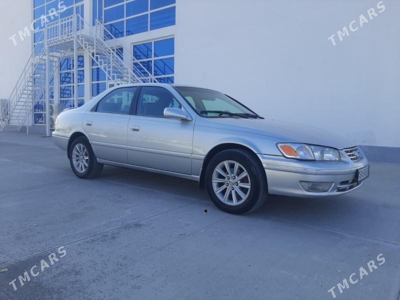Toyota Camry 2001 - 160 000 TMT - Кёнеургенч - img 3