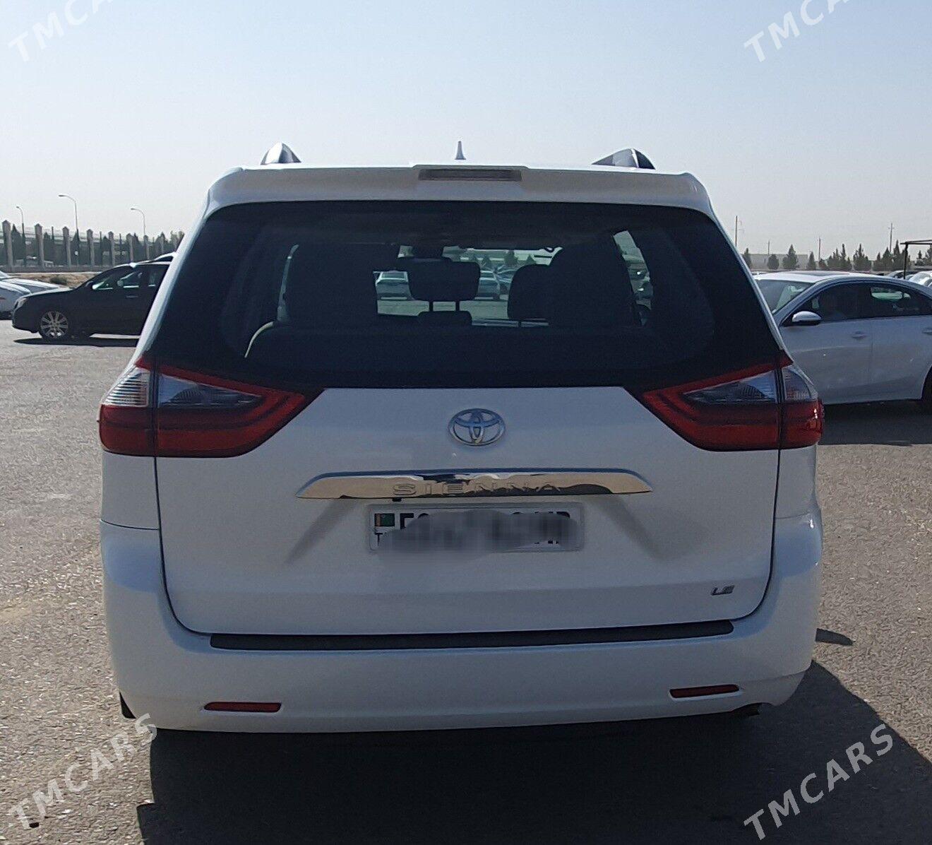 Toyota Sienna 2020 - 420 000 TMT - Мары - img 5