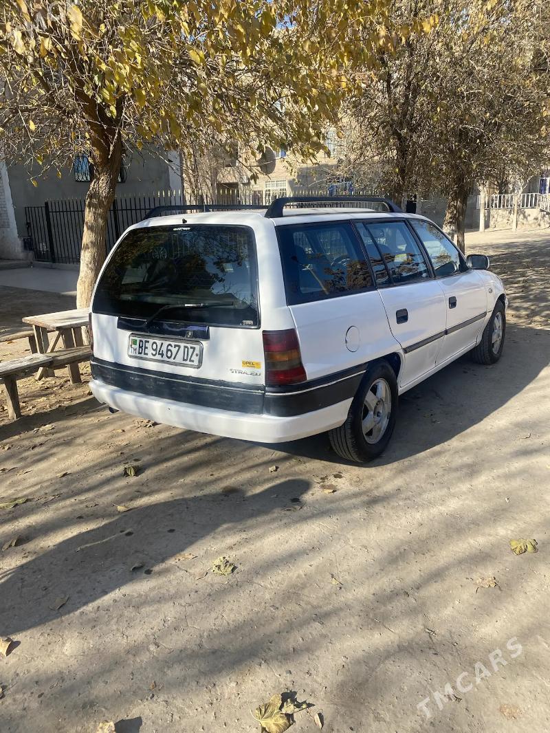 Opel Astra 1995 - 50 000 TMT - Дашогуз - img 4
