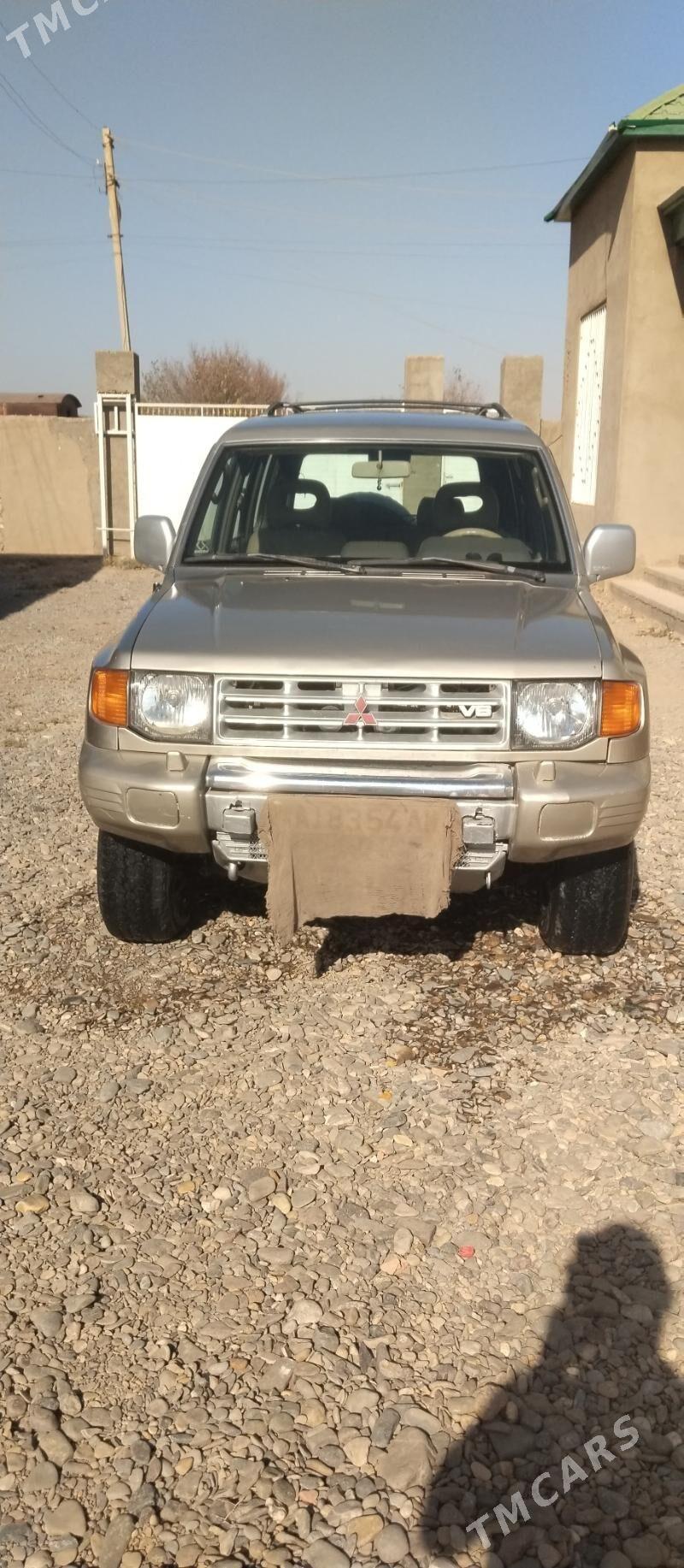 Mitsubishi Montero 1998 - 80 000 TMT - Серахс - img 1