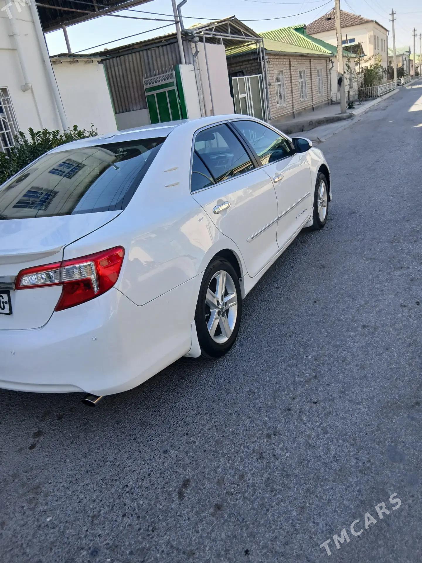 Toyota Camry 2012 - 220 000 TMT - Çoganly - img 4