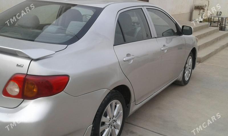 Toyota Corolla 2010 - 155 000 TMT - Aşgabat - img 3
