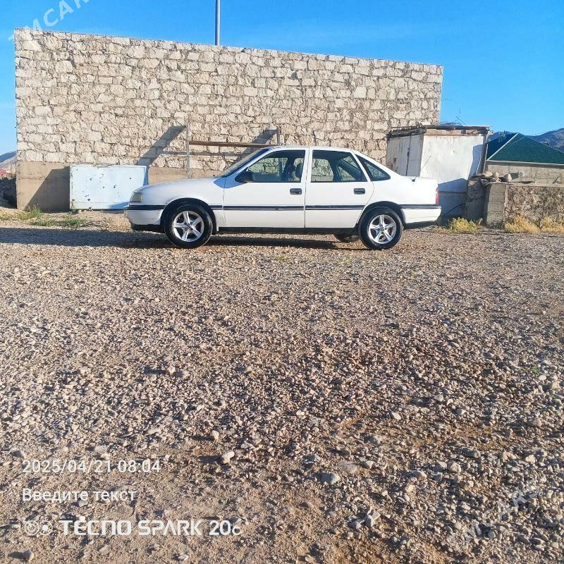 Opel Vectra 1990 - 26 000 TMT - Балканабат - img 4