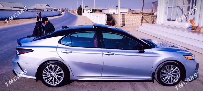Toyota Camry 2021 - 365 000 TMT - Туркменабат - img 6