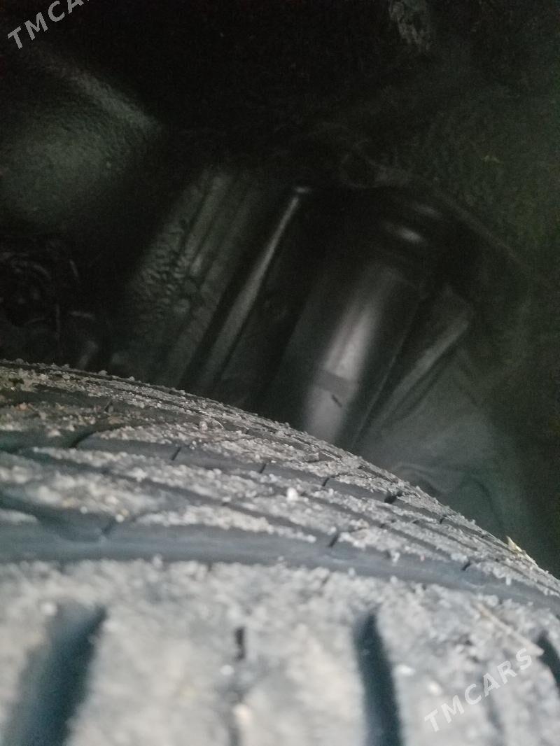 Toyota Sienna 2005 - 240 000 TMT - Gurbansoltan Eje - img 9