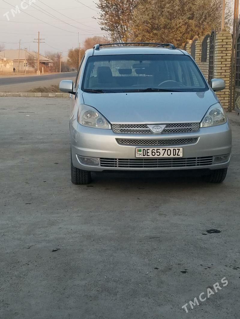 Toyota Sienna 2005 - 240 000 TMT - Gurbansoltan Eje - img 10