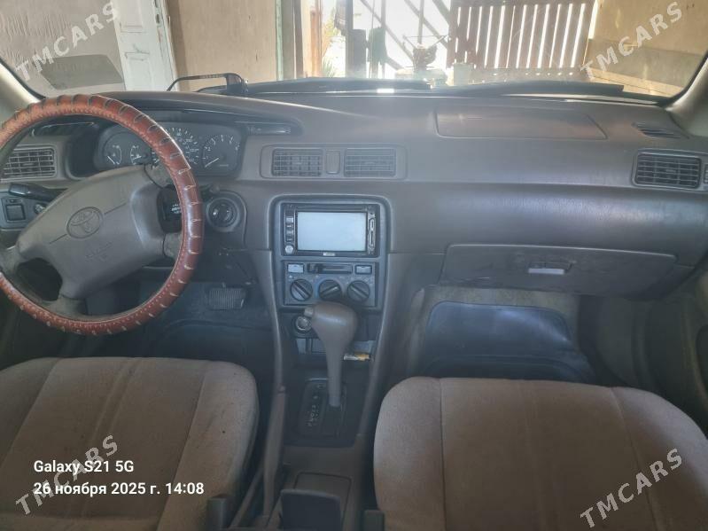 Toyota Camry 1999 - 135 000 TMT - Гурбансолтан Едже - img 5