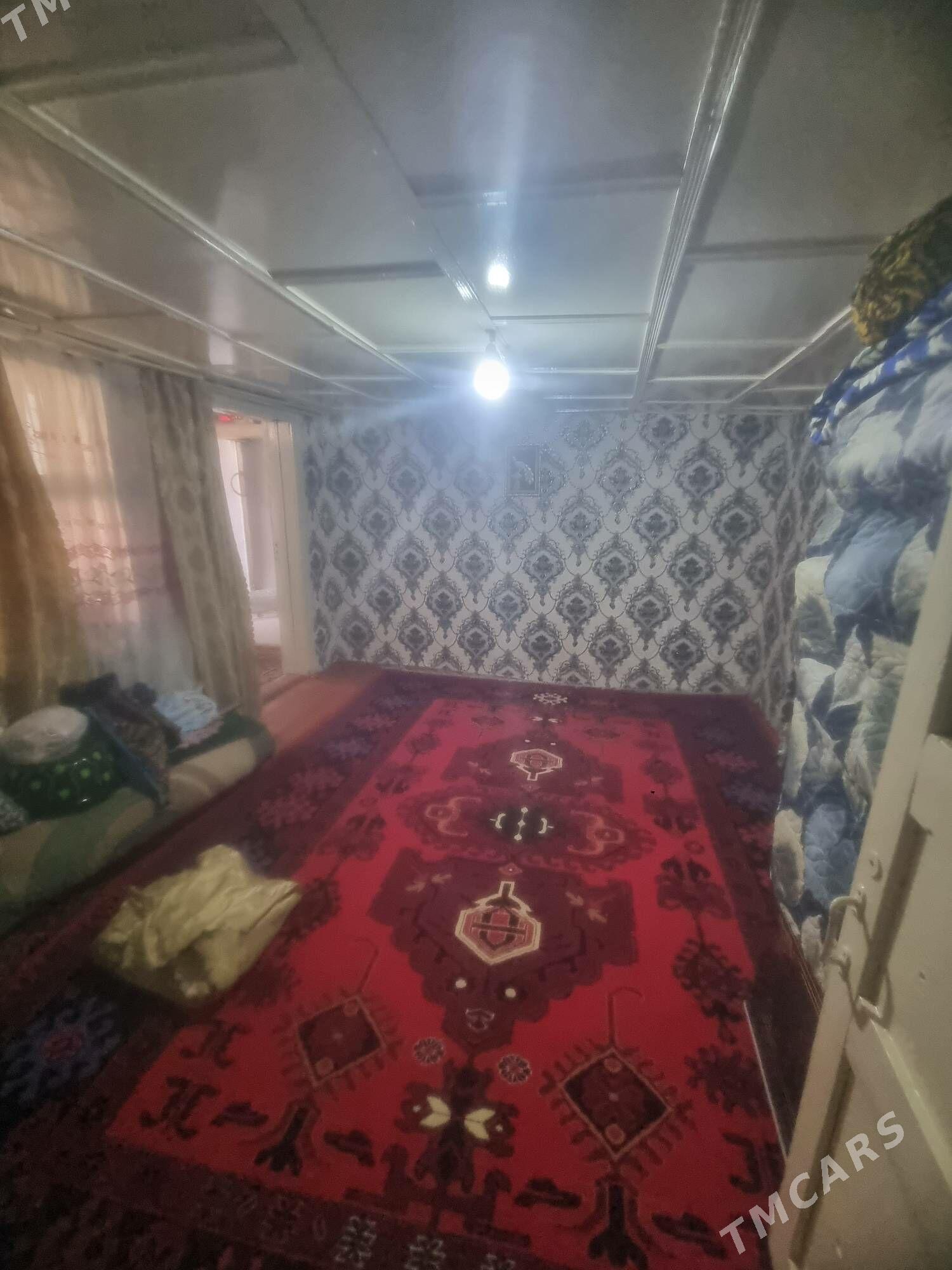 jleska hovlı jay - Çärjew - img 2