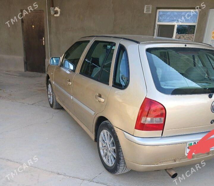 Volkswagen Polo 2005 - 80 000 TMT - Ак-Бугдайский этрап - img 9
