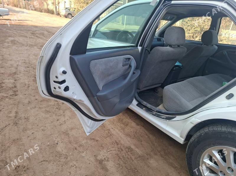 Toyota Camry 2000 - 145 000 TMT - Köneürgenç - img 7