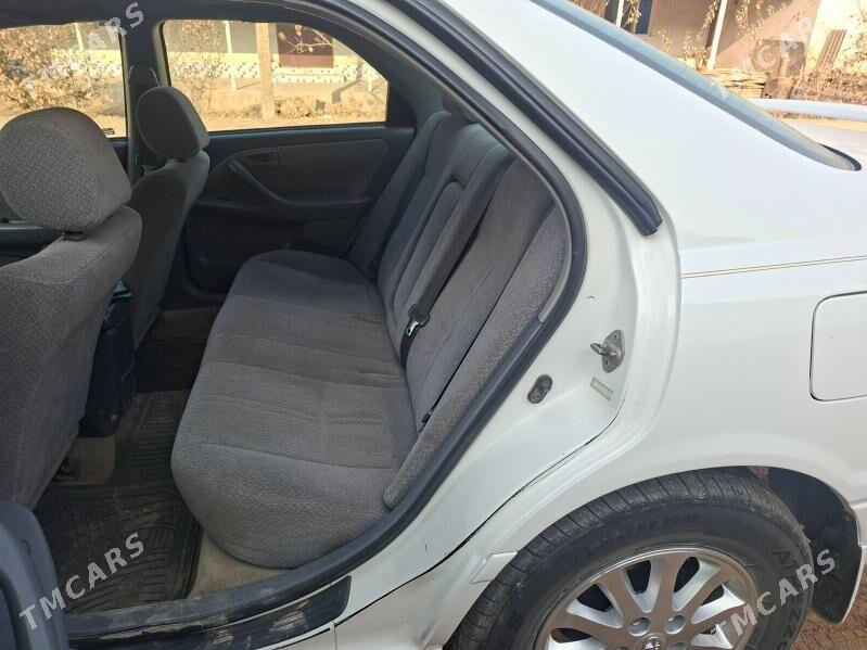 Toyota Camry 2000 - 145 000 TMT - Köneürgenç - img 6