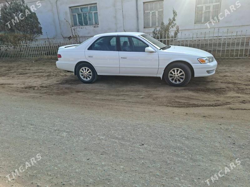 Toyota Camry 2000 - 145 000 TMT - Köneürgenç - img 8