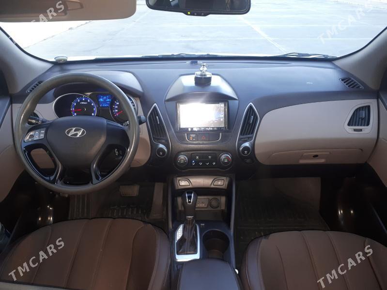 Hyundai IX35 2014 - 250 000 TMT - ул. Чехова -  Элитки (А.Ниязов шаёлы) - img 9