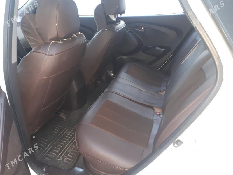 Hyundai IX35 2014 - 250 000 TMT - ул. Чехова -  Элитки (А.Ниязов шаёлы) - img 7