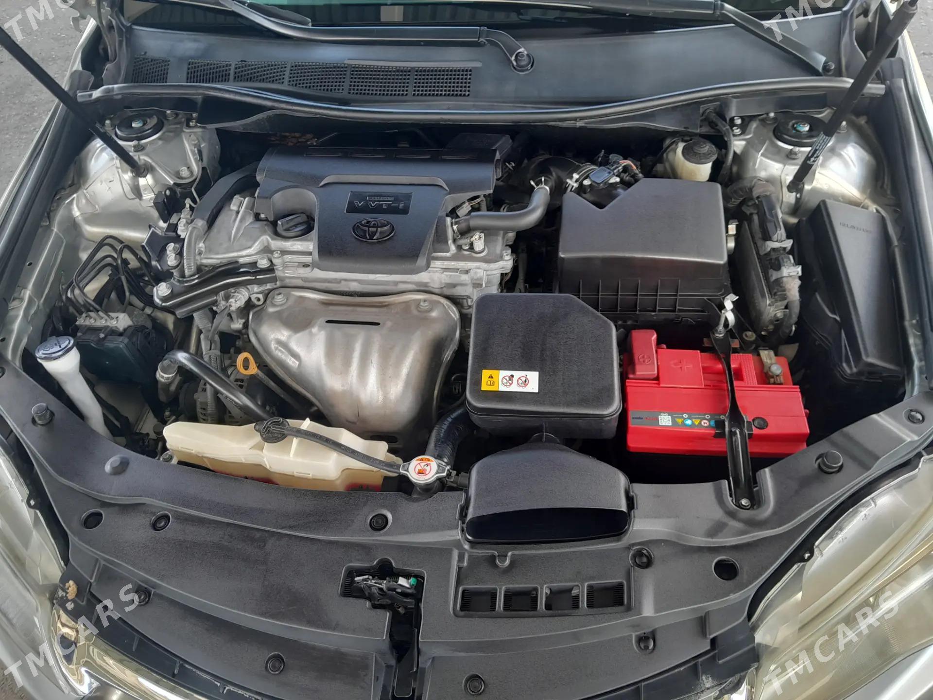 Toyota Camry 2017 - 300 000 TMT - Дашогуз - img 5