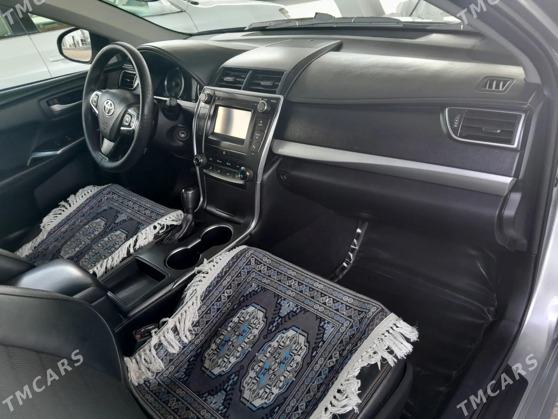 Toyota Camry 2017 - 300 000 TMT - Дашогуз - img 4