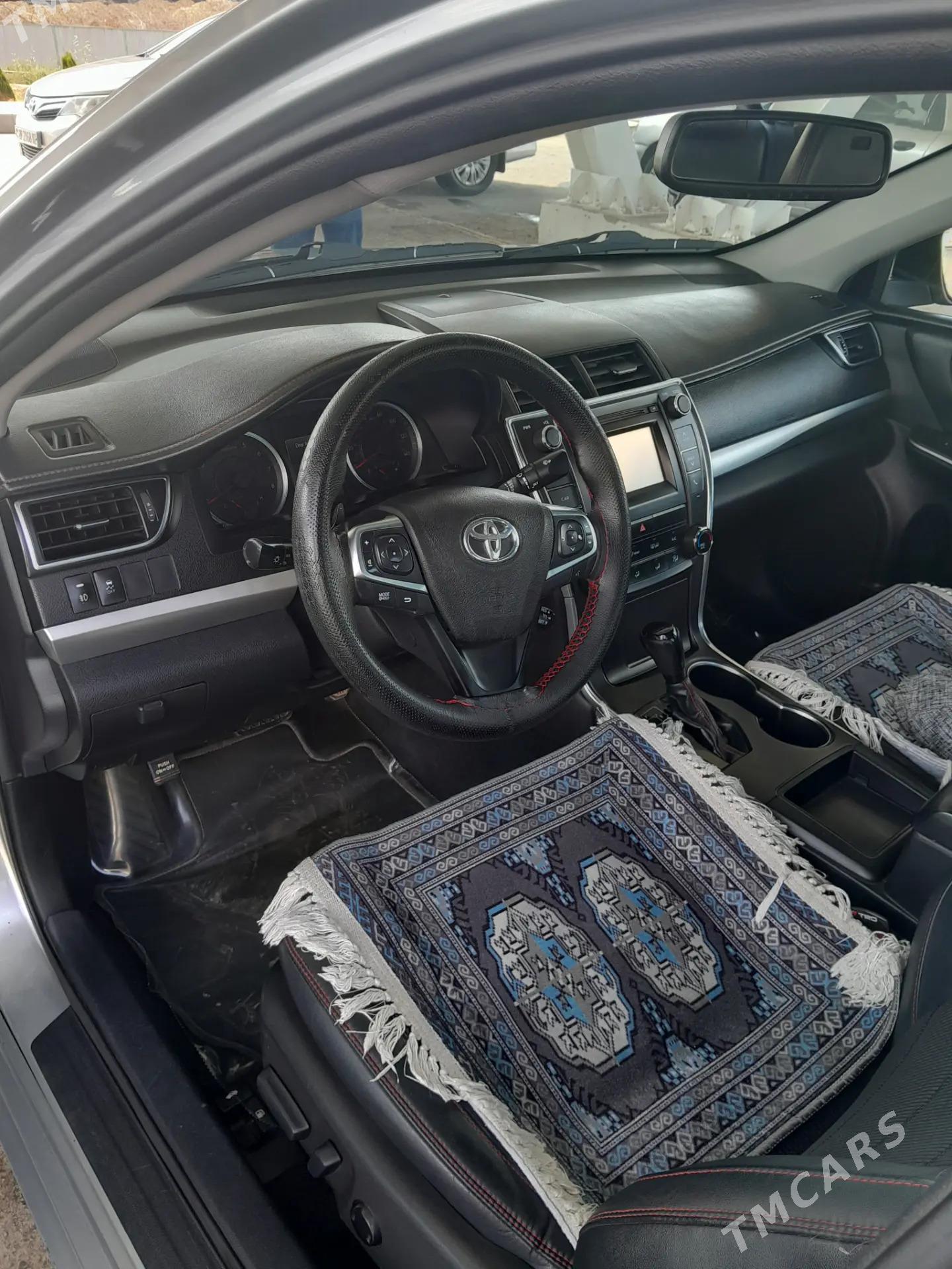 Toyota Camry 2017 - 300 000 TMT - Дашогуз - img 3