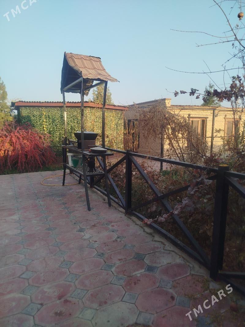 Продаю 2-х этажный коттедж - Türkmenabat - img 4