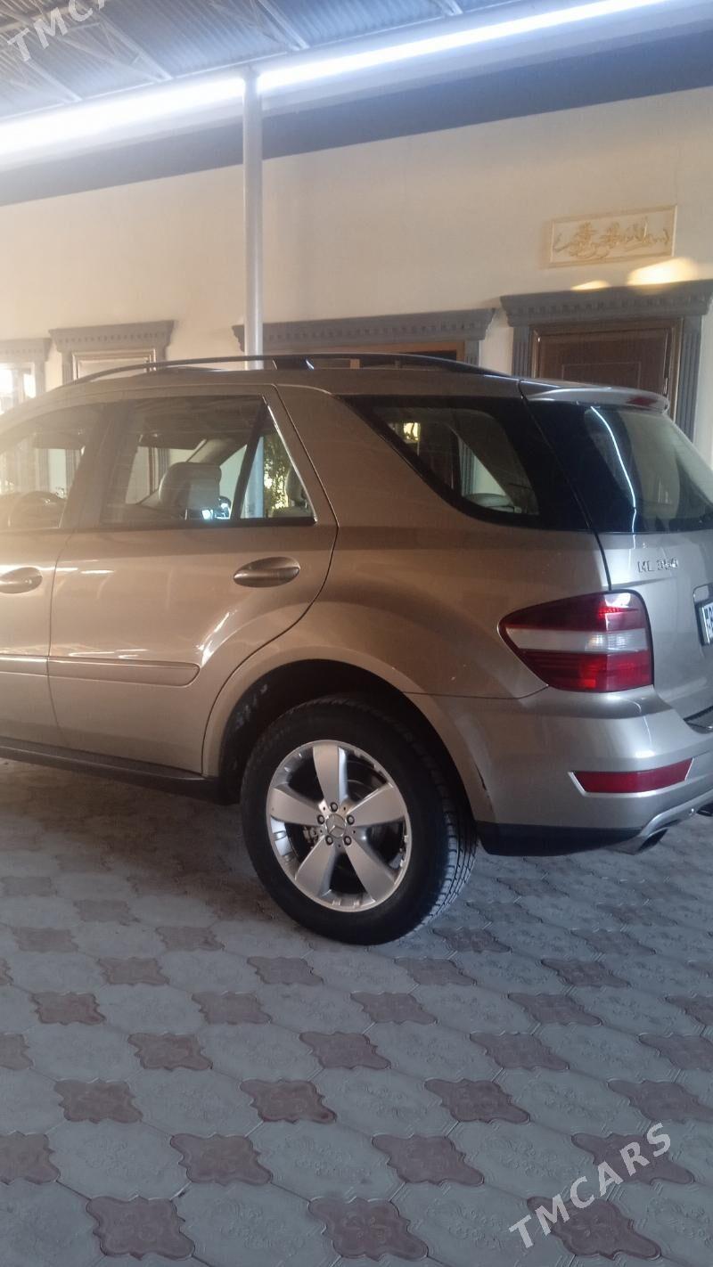 Mercedes-Benz ML350 2009 - 240 000 TMT - Mary - img 3