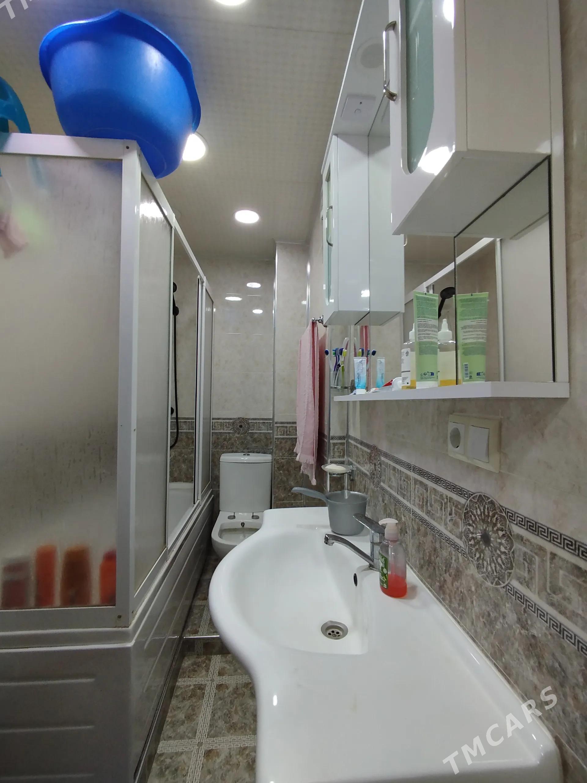 3в4 ком 3/3 этаж 9 мкр - 9 mkr - img 2