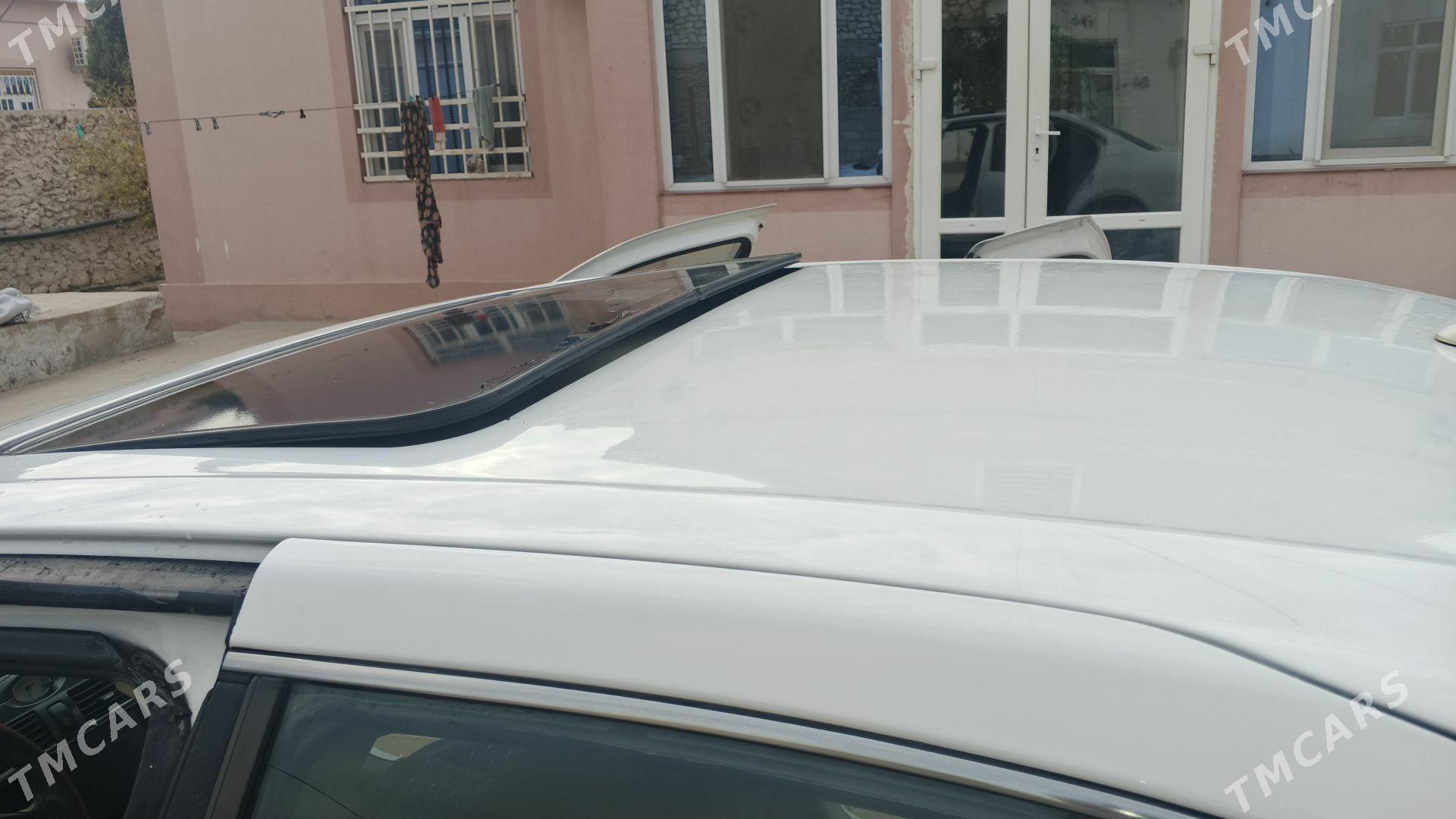 Infiniti I30 2000 - 110 000 TMT - Балканабат - img 8