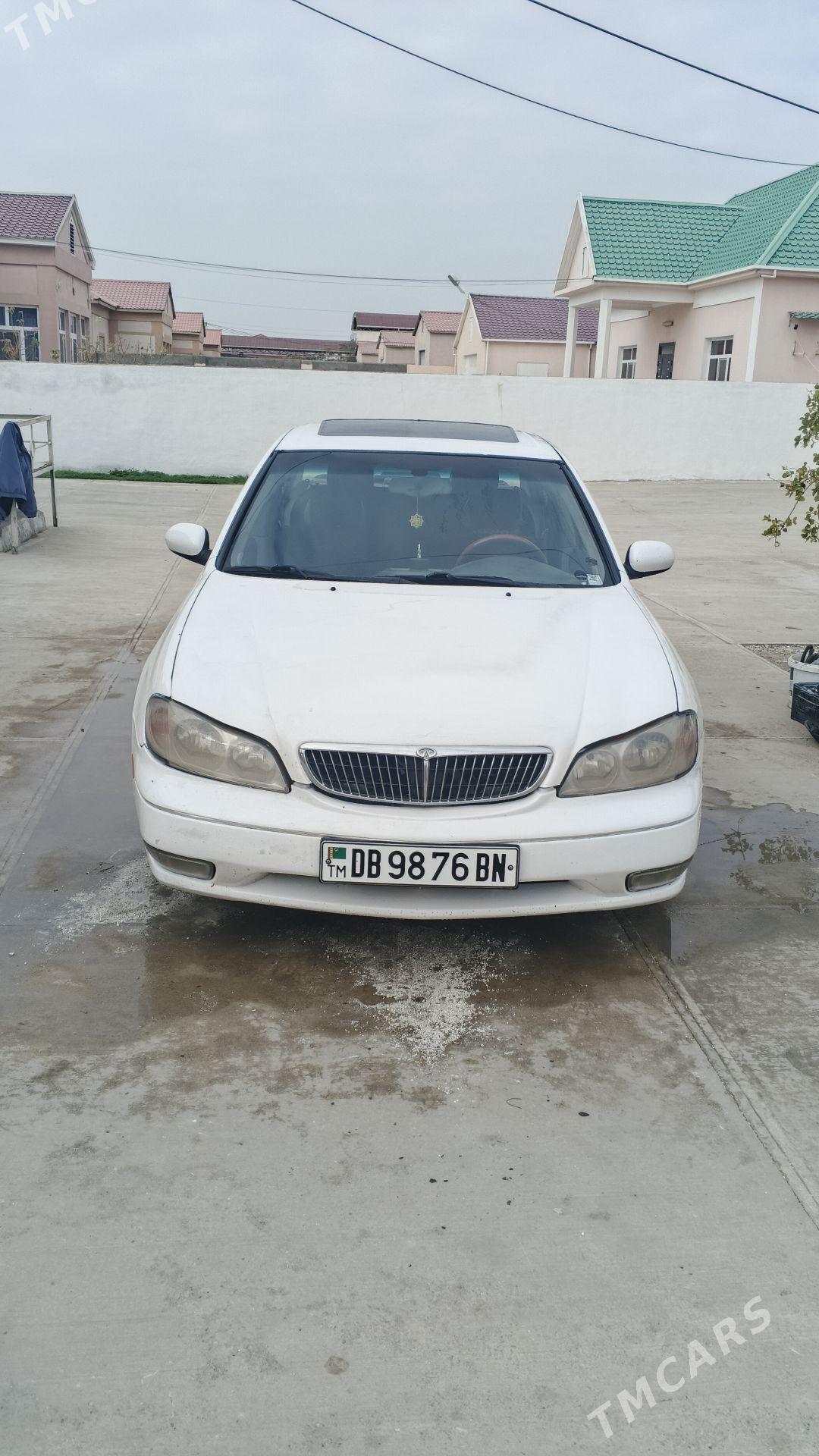 Infiniti I30 2000 - 110 000 TMT - Балканабат - img 4