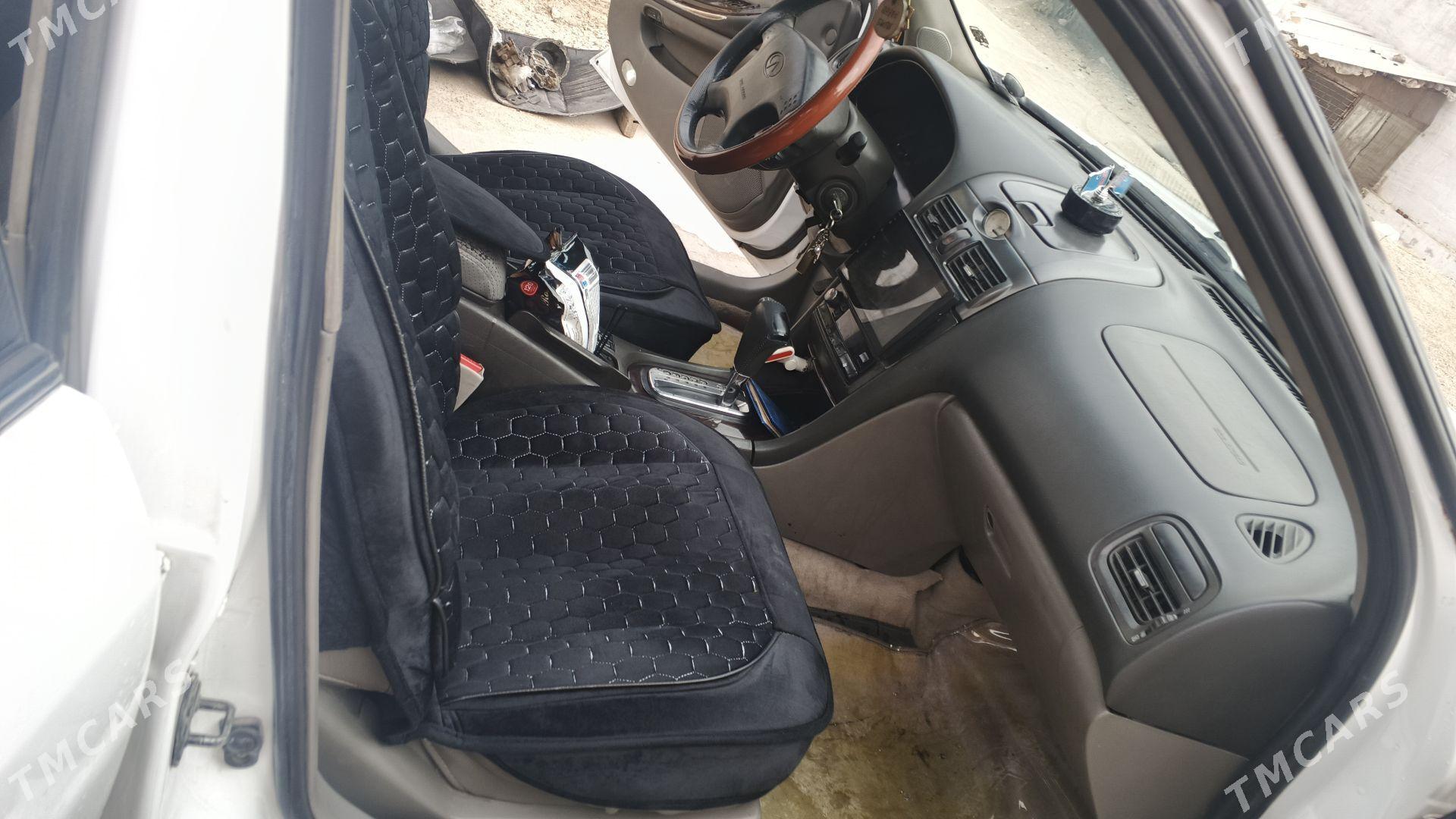 Infiniti I30 2000 - 110 000 TMT - Балканабат - img 6