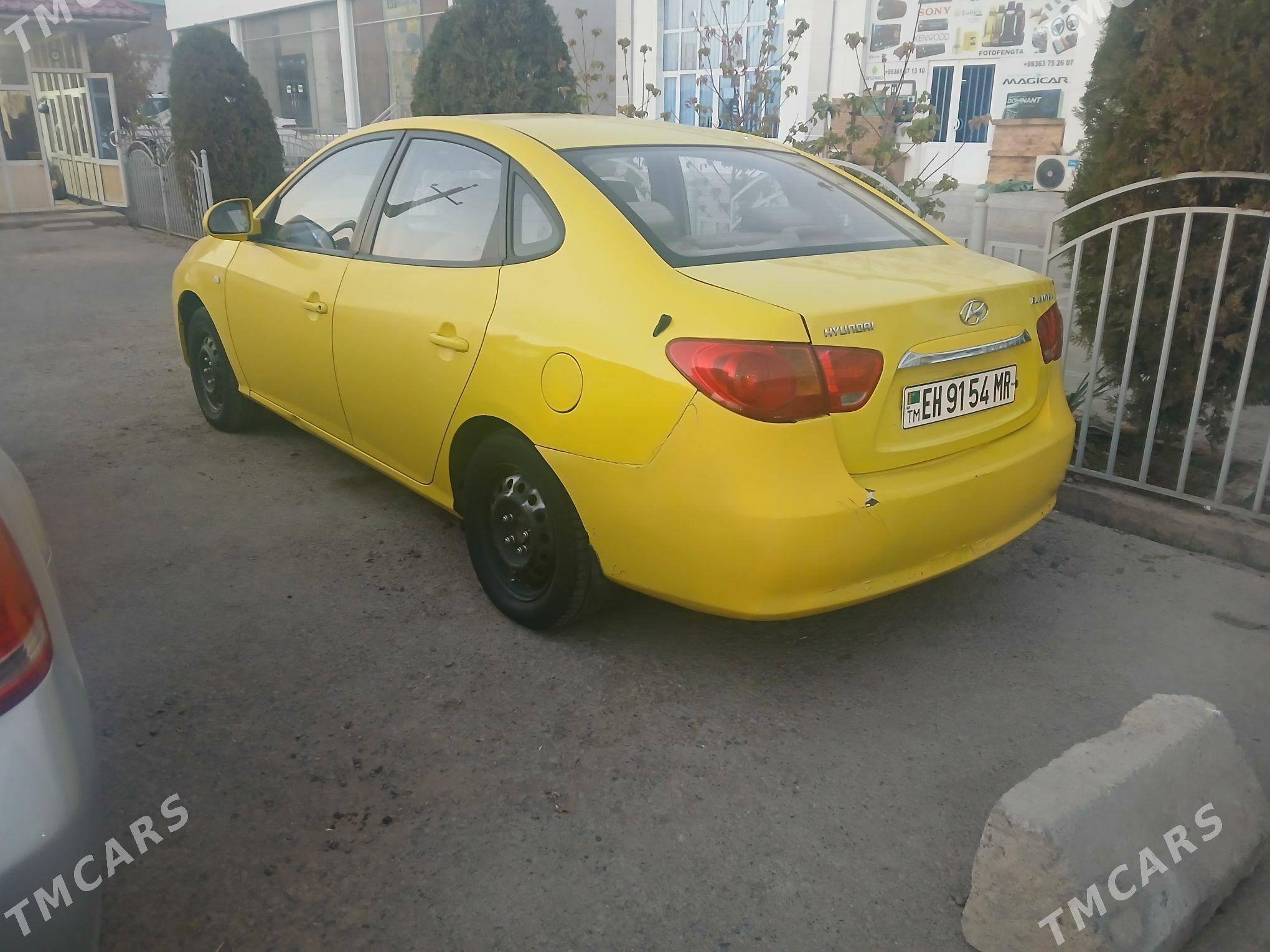 Hyundai Elantra 2010 - 64 000 TMT - Мары - img 4