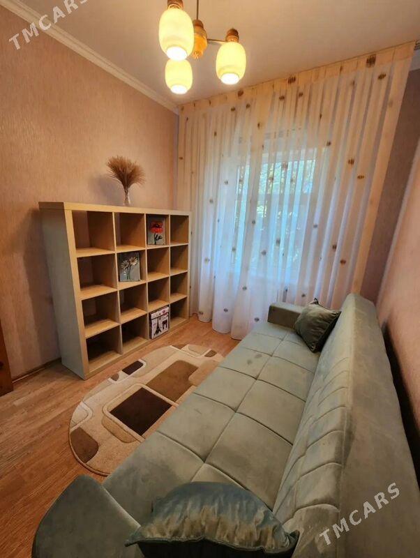 Ким район 3 ком 3 этаж 15 шк - Ким район - img 3