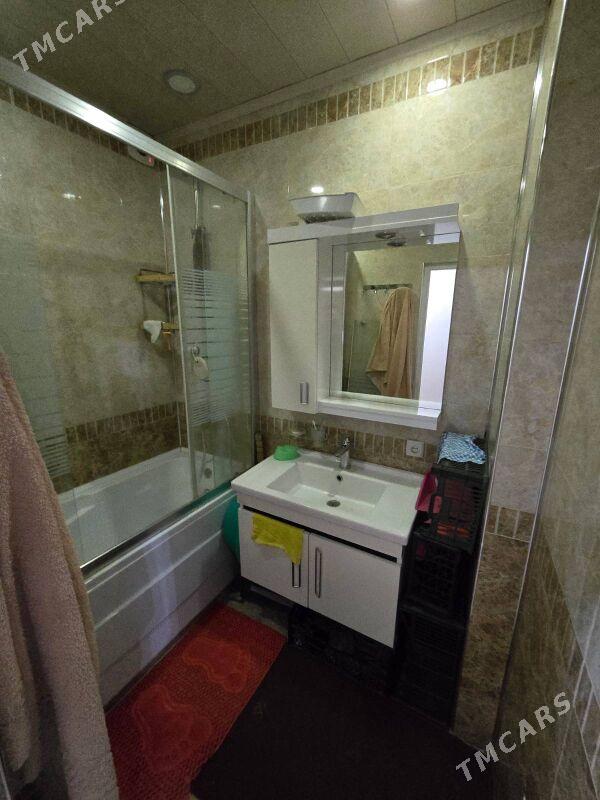 8 мкр-н 2этаж 3 ком 76м2 - 8 mkr - img 9