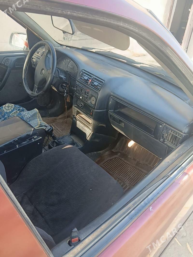 Opel Vectra 1990 - 20 000 TMT - Болдумсаз - img 2