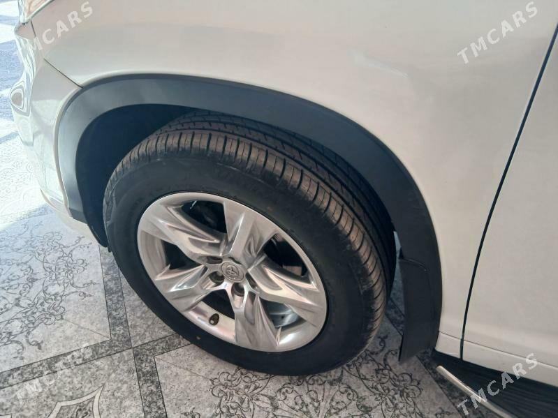 Toyota Highlander 2015 - 420 000 TMT - Дянев - img 7