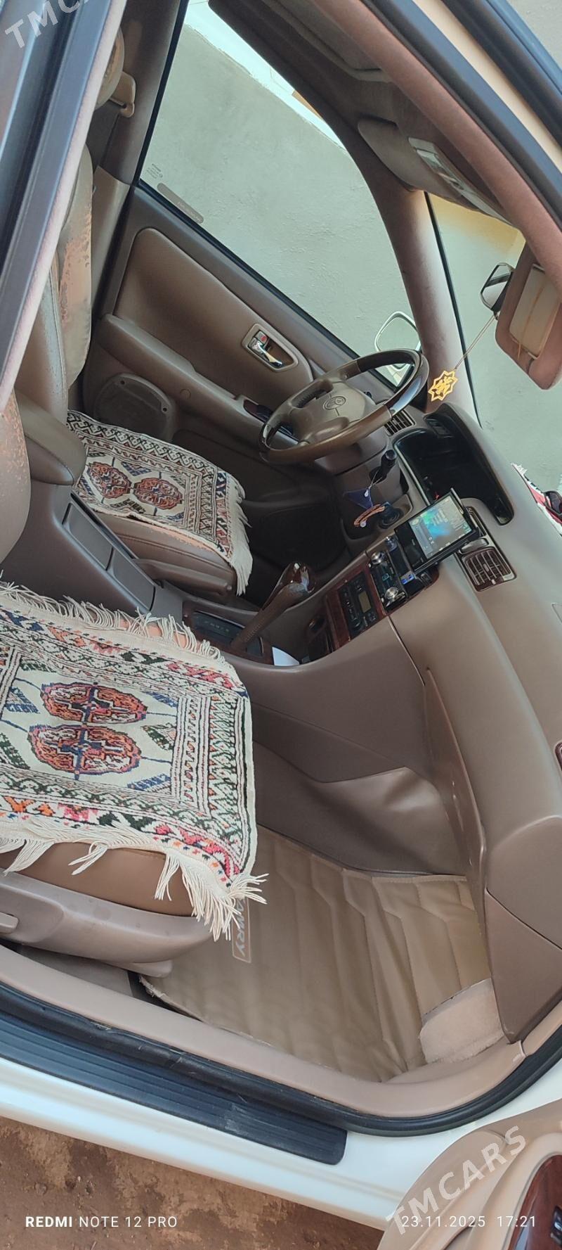 Toyota Camry 2001 - 210 000 TMT - Гороглы (Тагта) - img 3