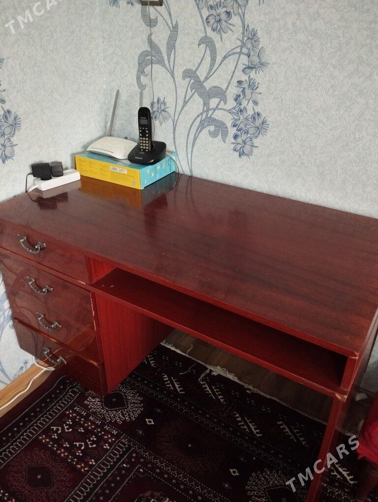 Pismennyy stol - Балканабат - img 2